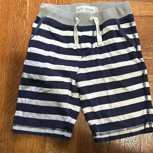 Mini Boden size 4yr